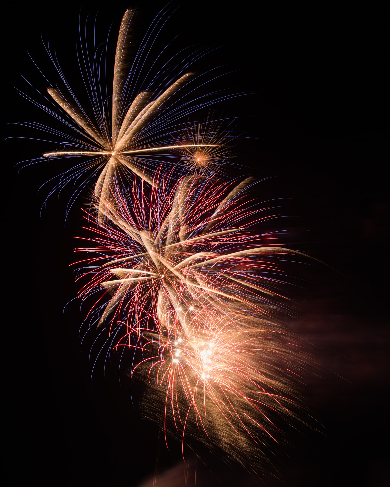 bonfirenight 2014 Fireworks , Crowborough, bonfire, night, fireworks, commercial photographer matt harquail, november, guy, fawkes, firework, 2014